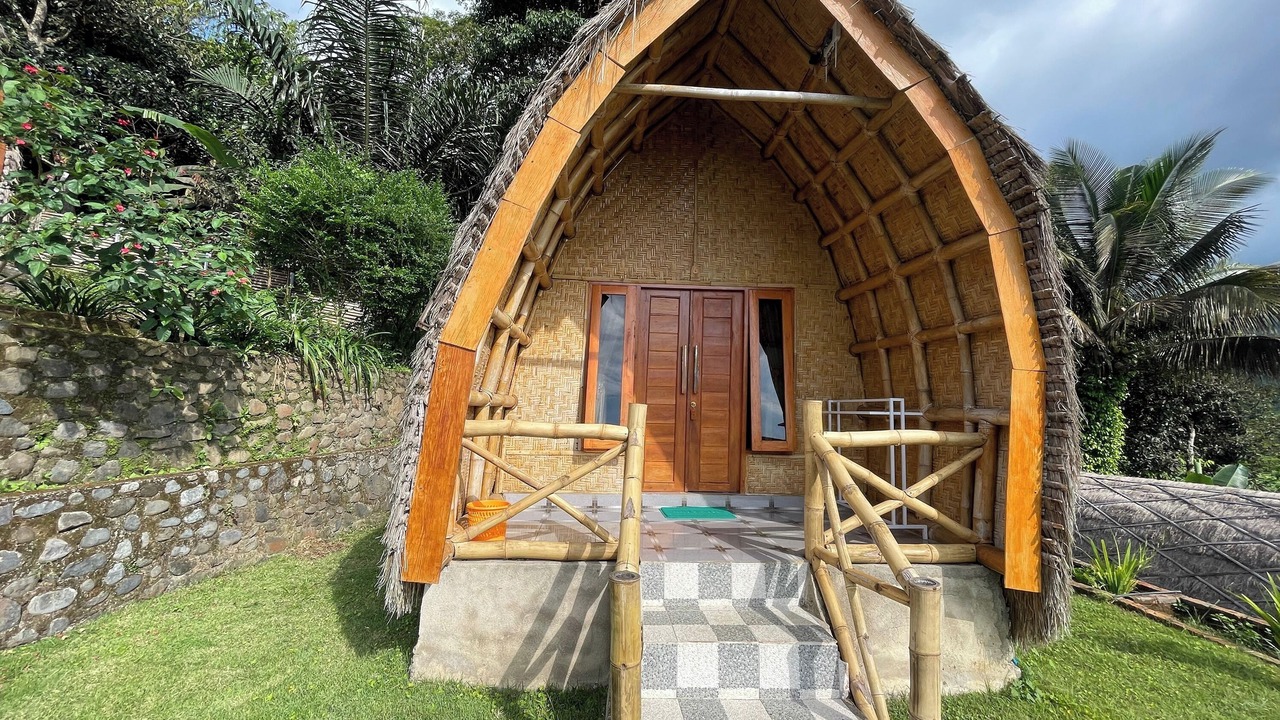 Photo of Outdoor in Bayan