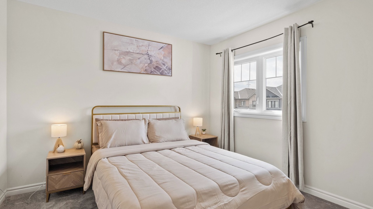 Photo of Bedroom in Thorold