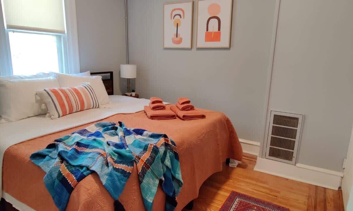 Photo of Bedroom in Center City