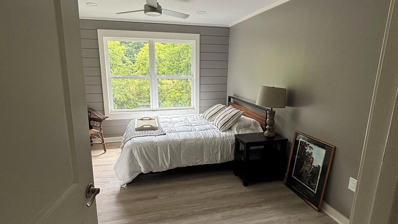 Photo of Bedroom in Cullowhee