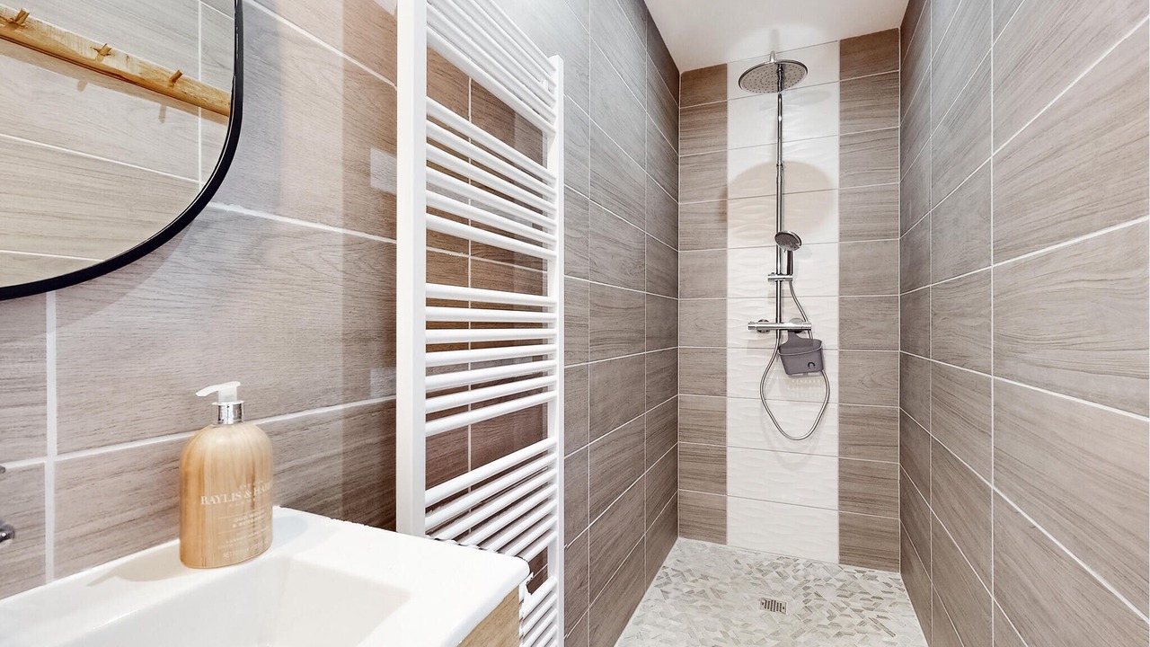 Photo of Bathroom in Angerville-l'Orcher