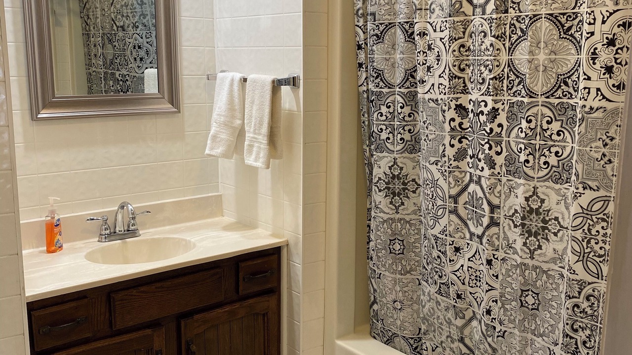 Photo of Bathroom in Clayton
