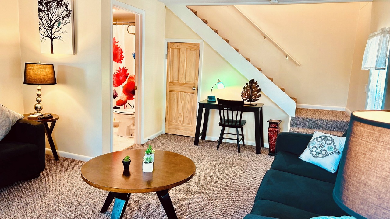 Photo of Livingroom in Clayton