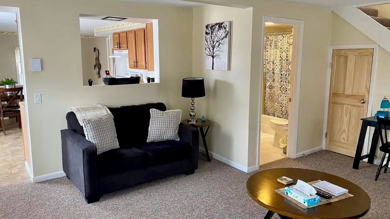 Photo of Livingroom in Clayton