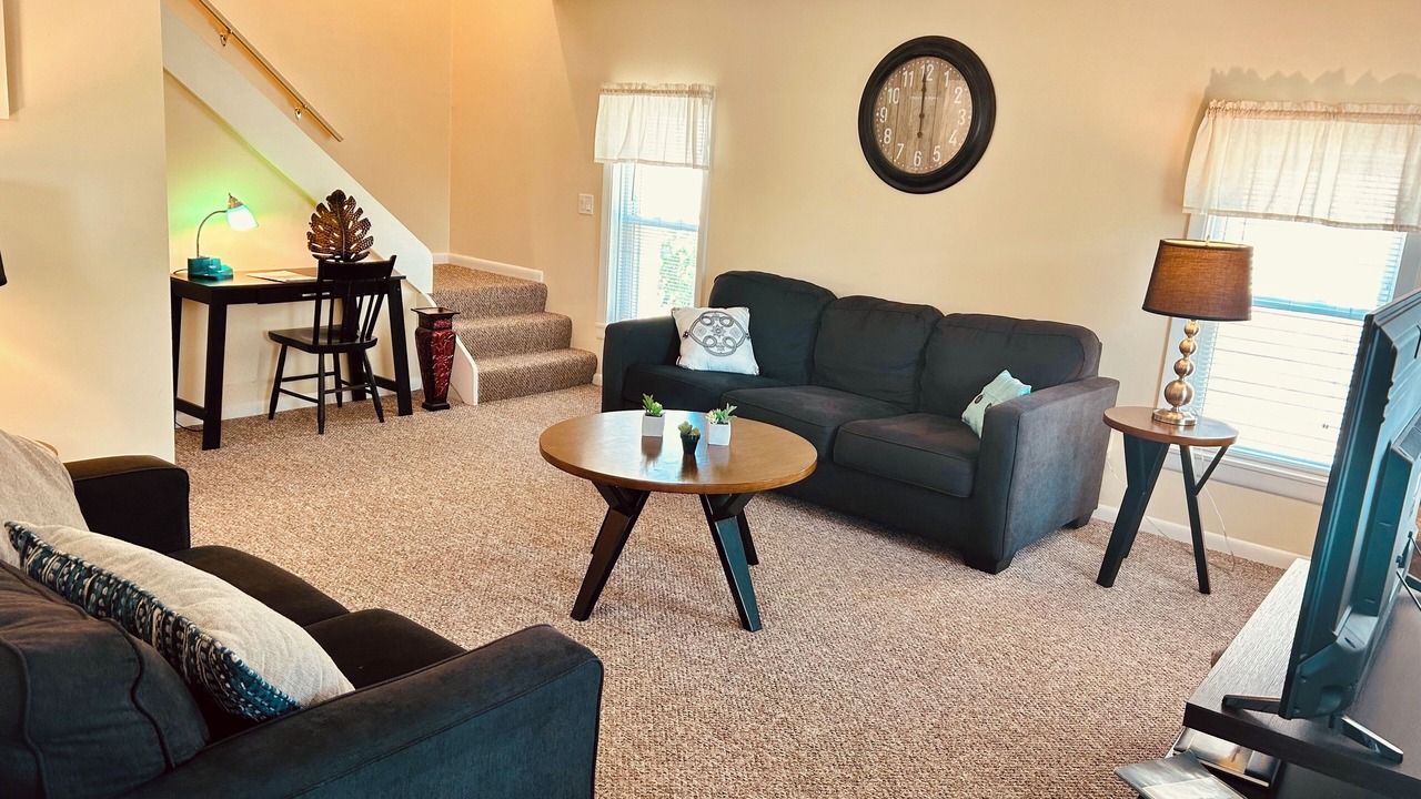 Photo of Livingroom in Clayton