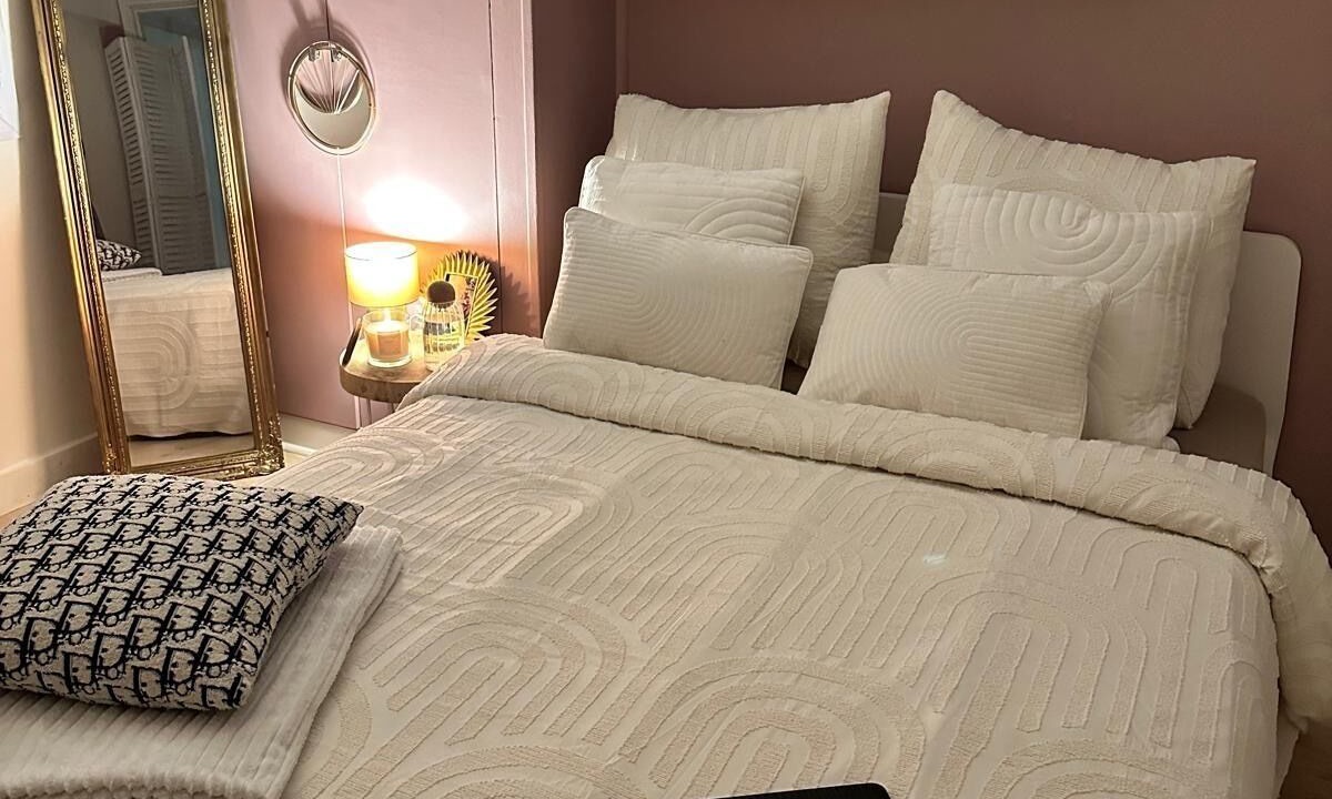 Photo of Bedroom in Villette