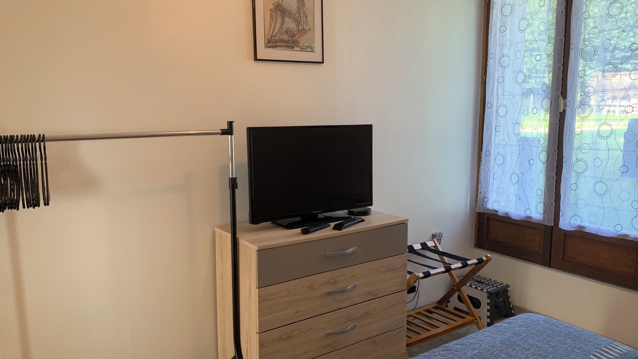 Photo of Bedroom in Saint-Gildas