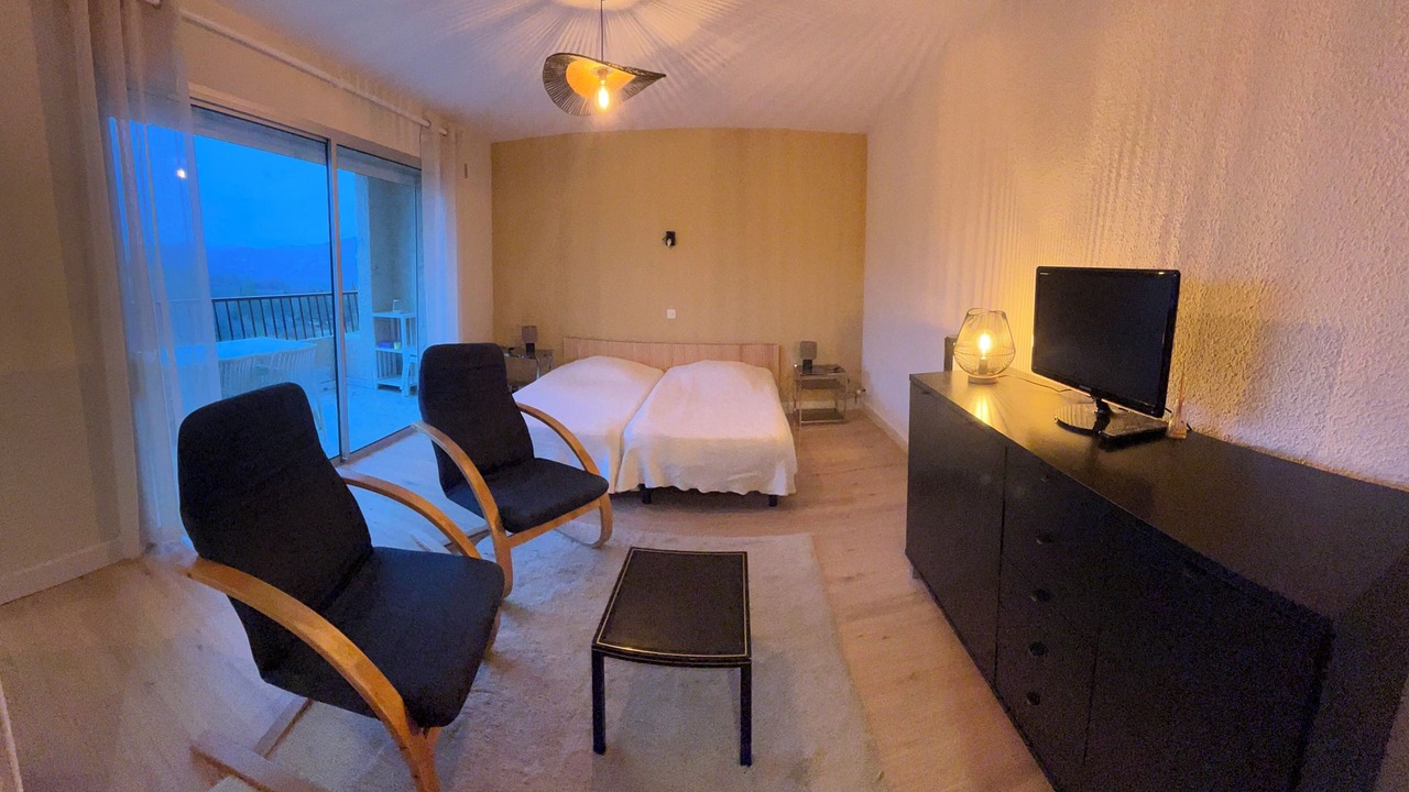 Photo of Bedroom in Greoux-les-Bains