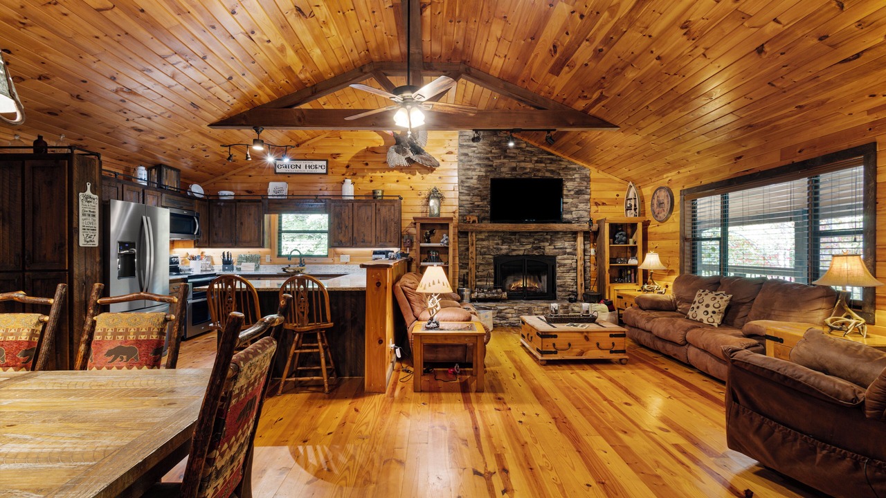Photo of Livingroom in Morganton