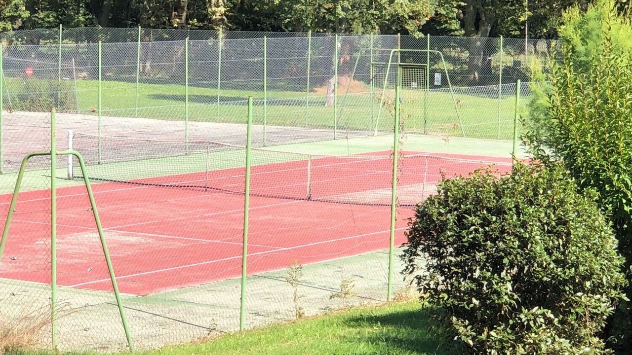 Photo of Others in Leran