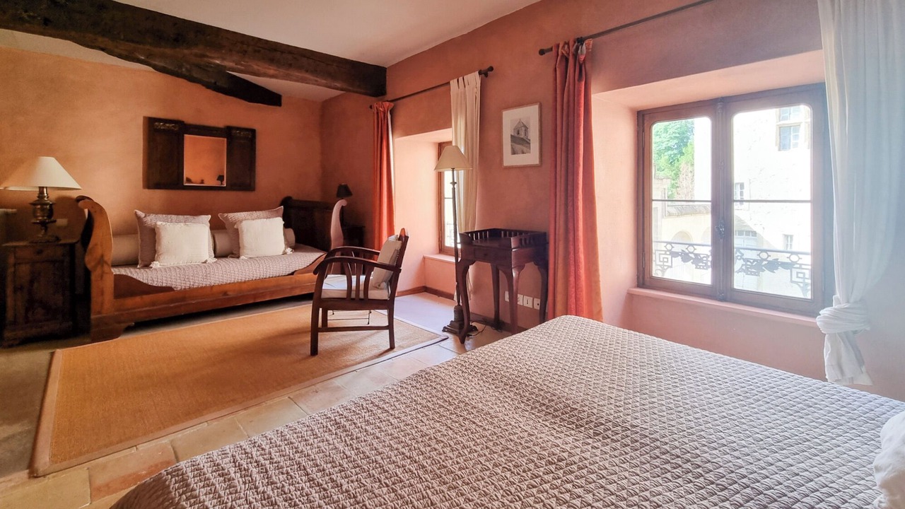 Photo of Bedroom in Leran