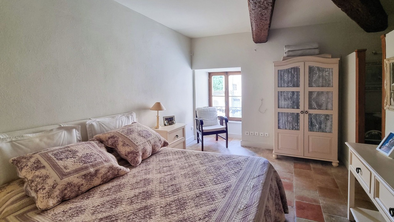Photo of Bedroom in Leran