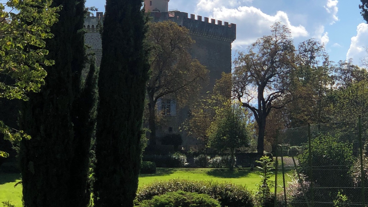 Photo of Outdoor in Leran