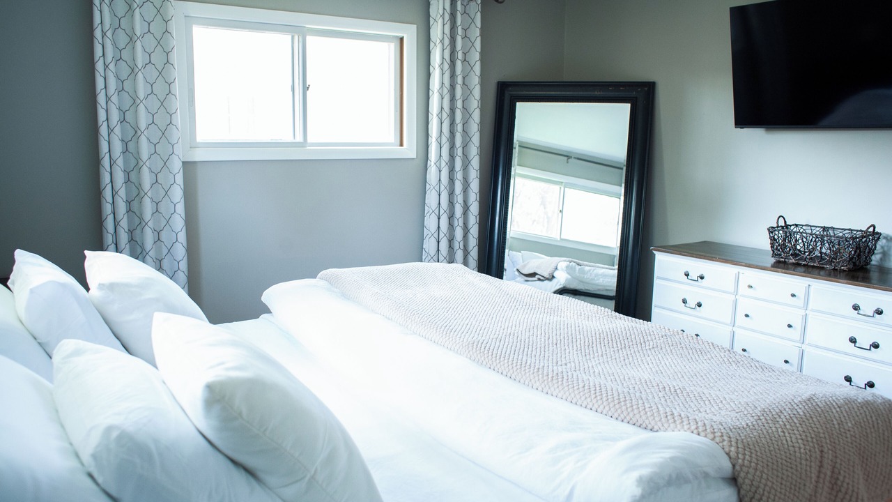 Photo of Bedroom in Neenah