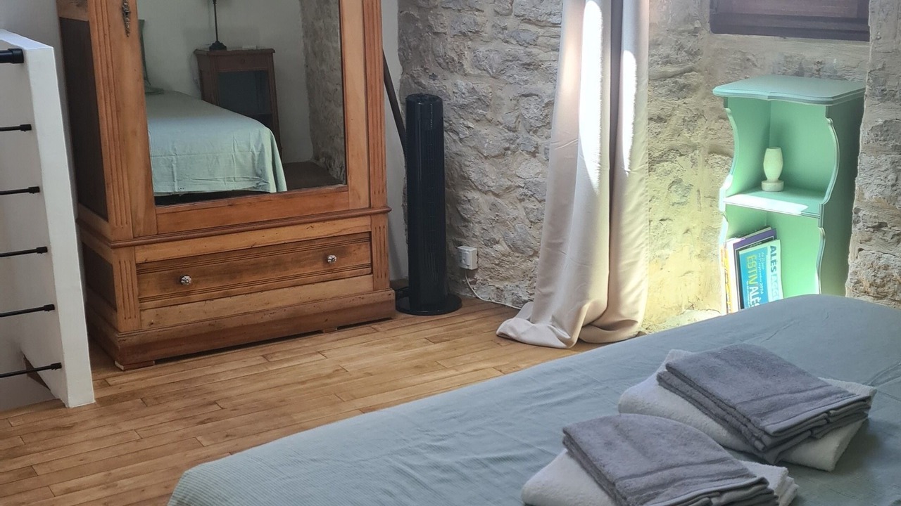 Photo of Bedroom in Castelnau-Valence