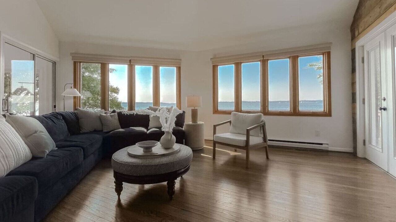 Photo of Livingroom in Solomons