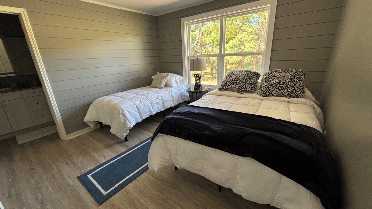 Photo of Bedroom in Cullowhee