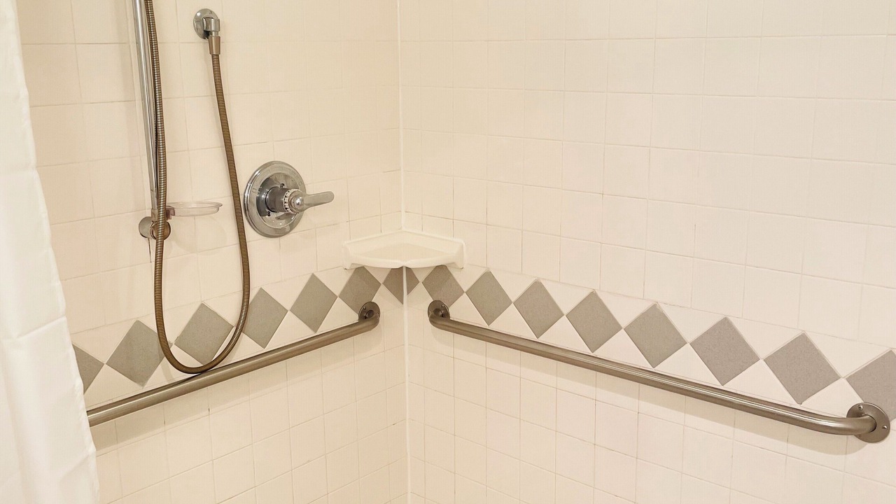 Photo of Bathroom in Elkins Park