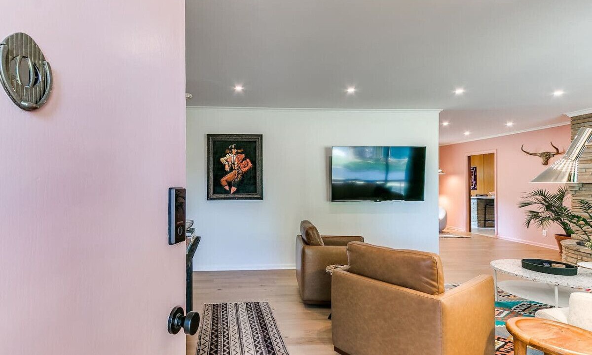 Photo of Livingroom in Wedgwood