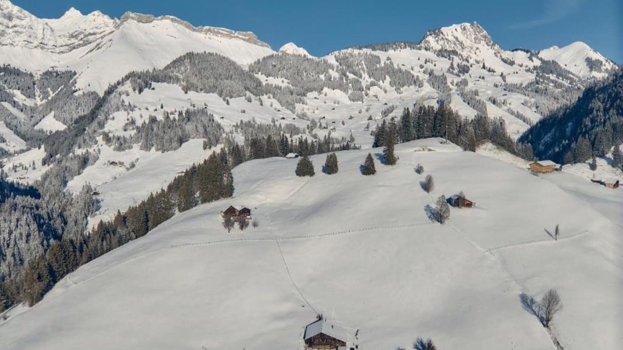Photo of Others in Rougemont