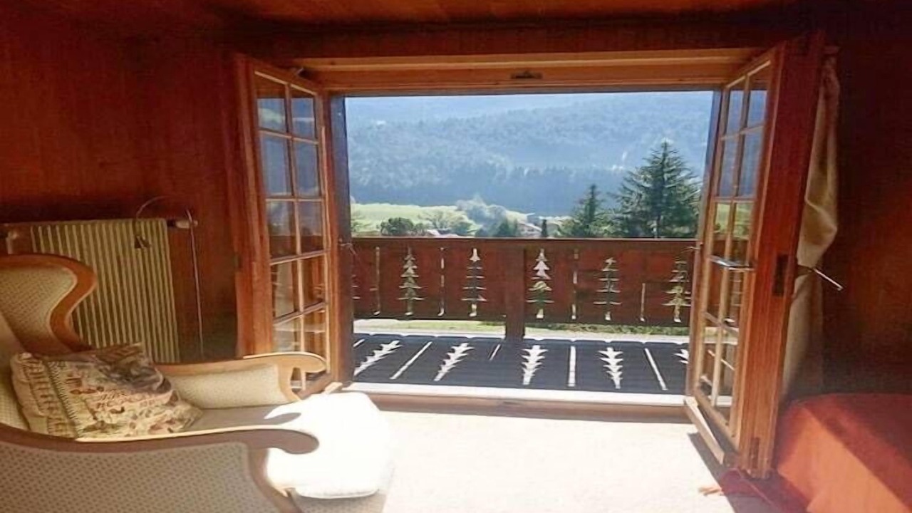 Photo of Patio Balcony in Rougemont