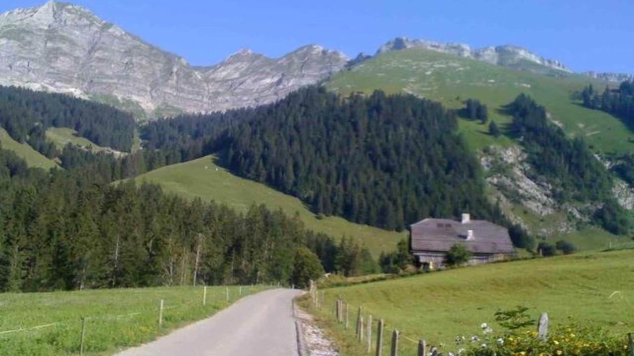 Photo of Others in Rougemont