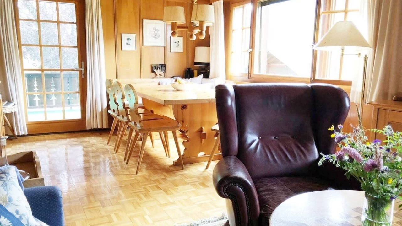 Photo of Livingroom in Rougemont