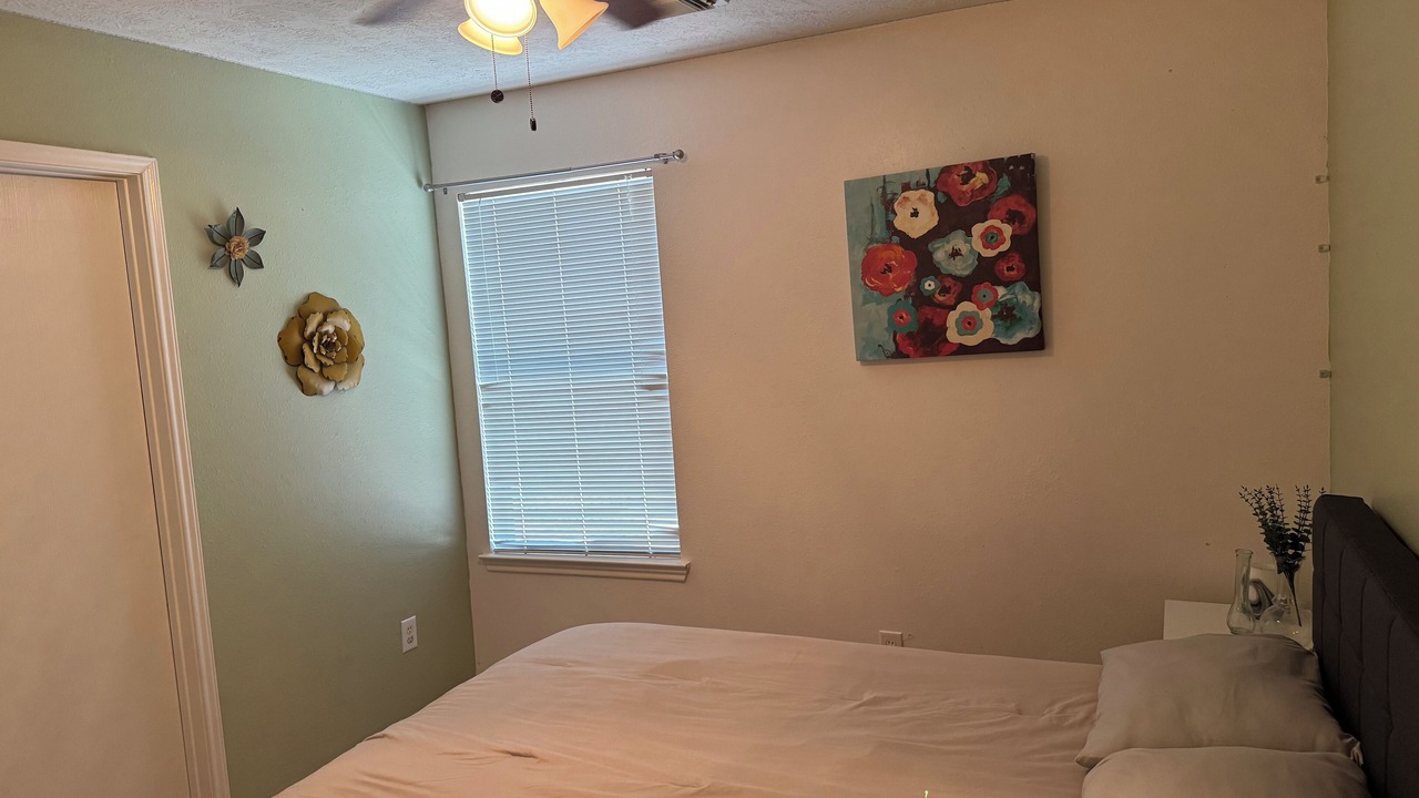 Photo of Bedroom in Barker