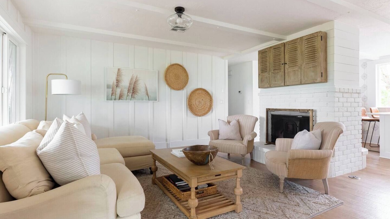 Photo of Livingroom in Medford