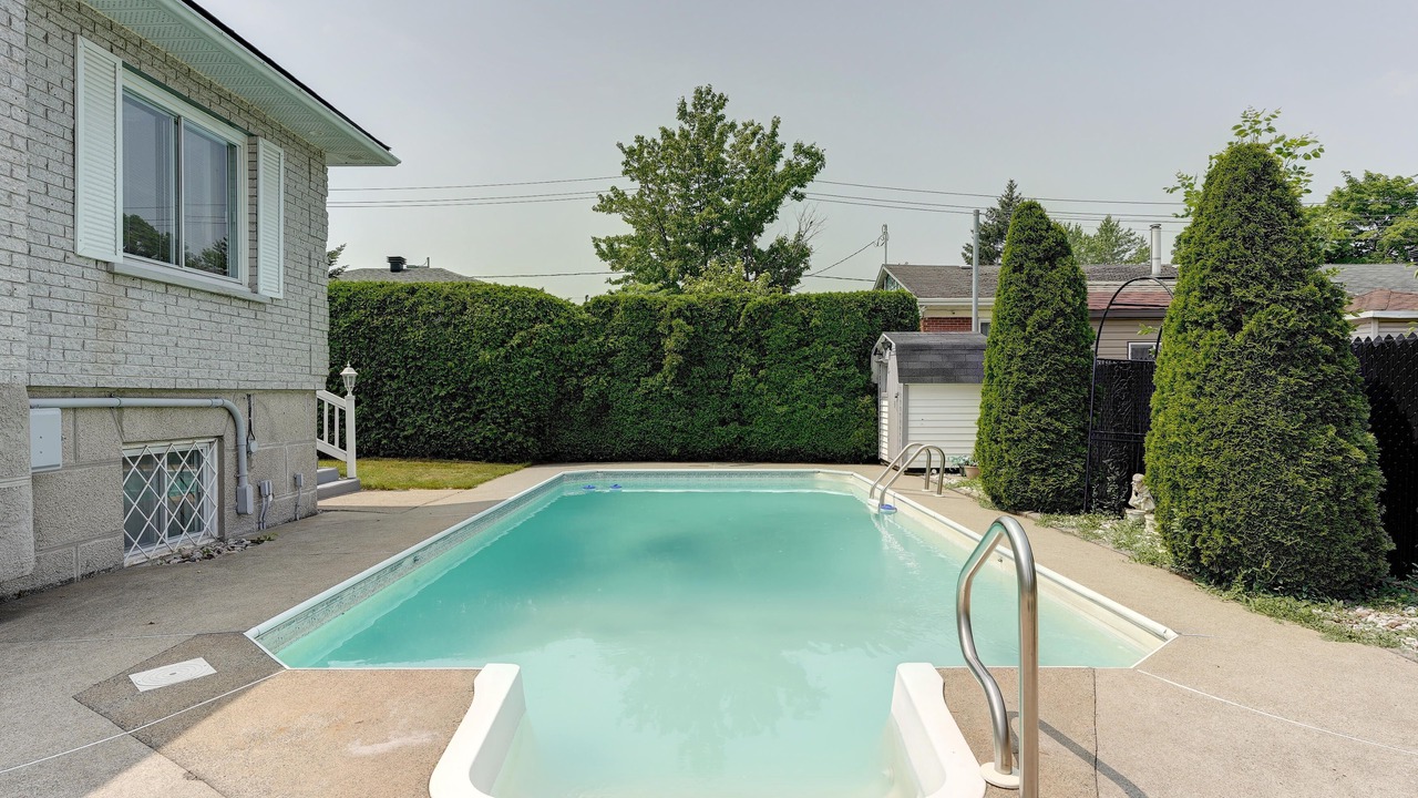 Photo of Outdoor in Laval-des-Rapides