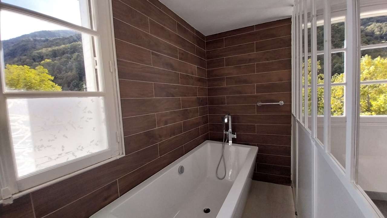 Photo of Bathroom in Bagneres-de-Luchon
