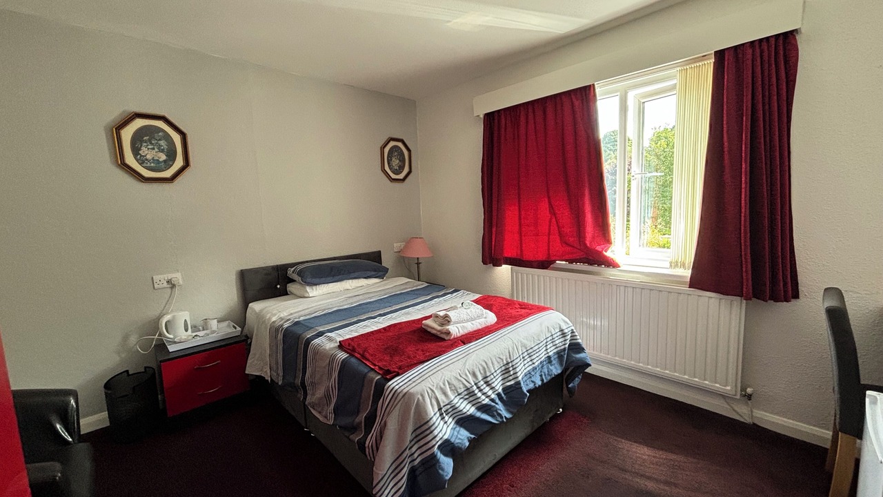 Photo of Others in Roundham