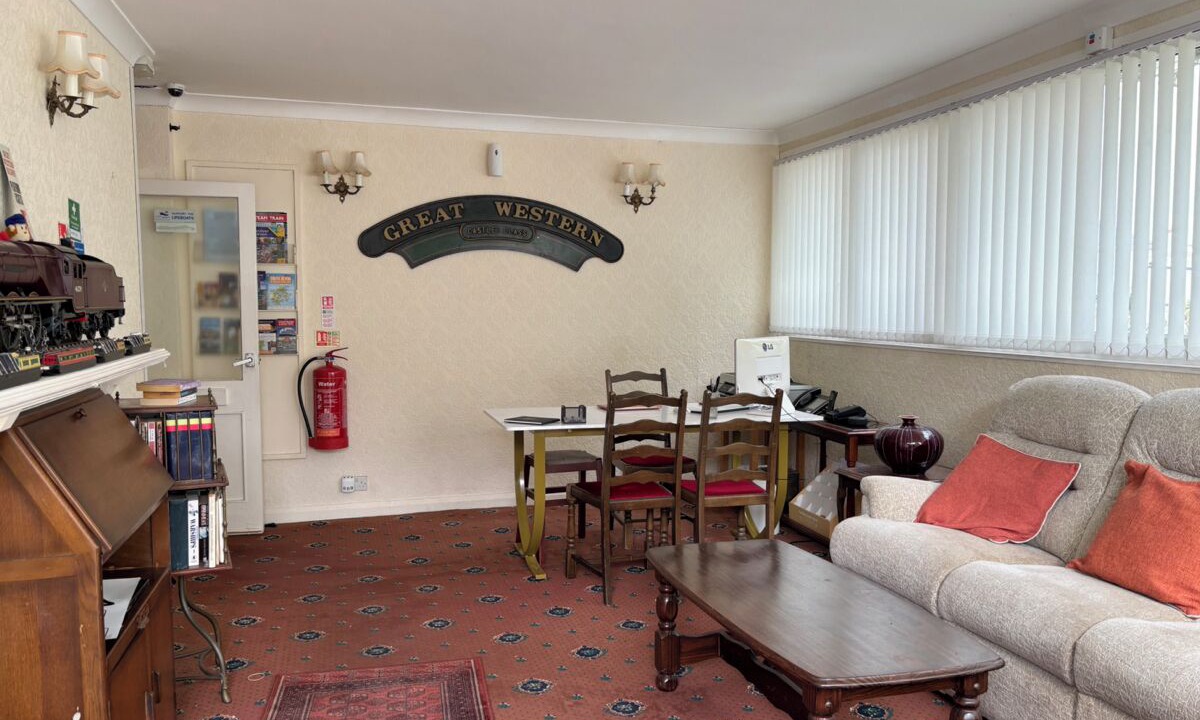 Photo of Others in Roundham