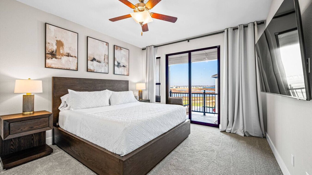 Photo of Bedroom in Rowlett