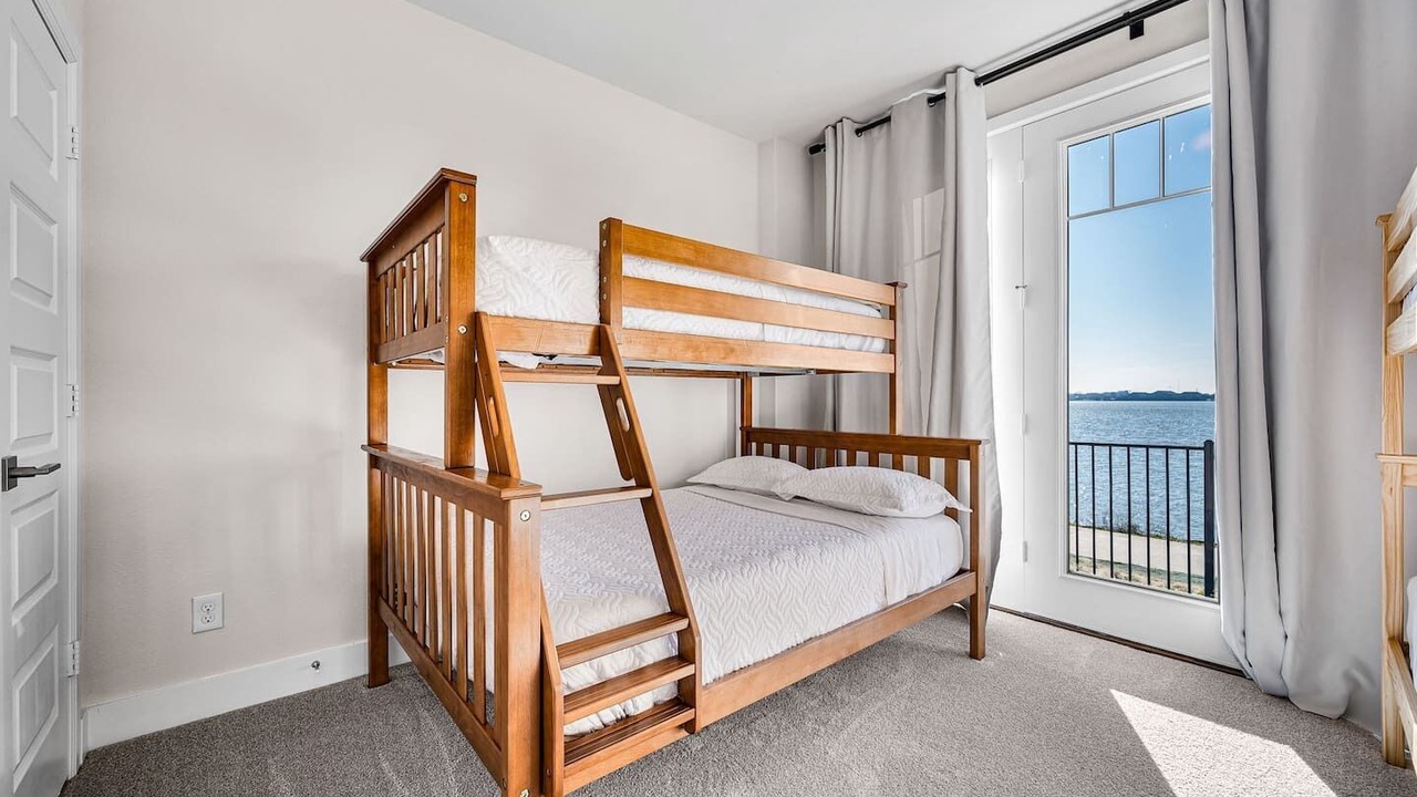 Photo of Bedroom in Rowlett