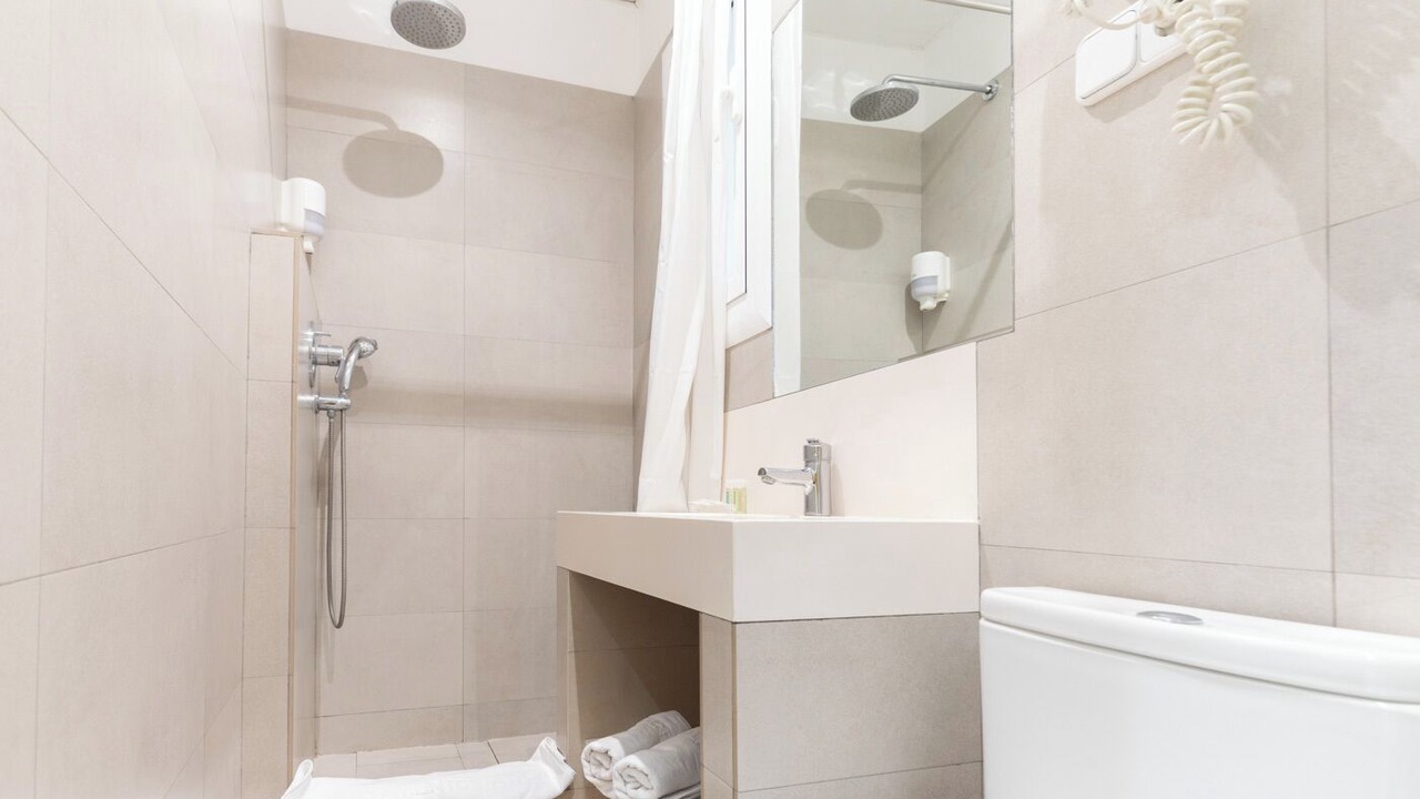 Photo of Bathroom in El Guinardo