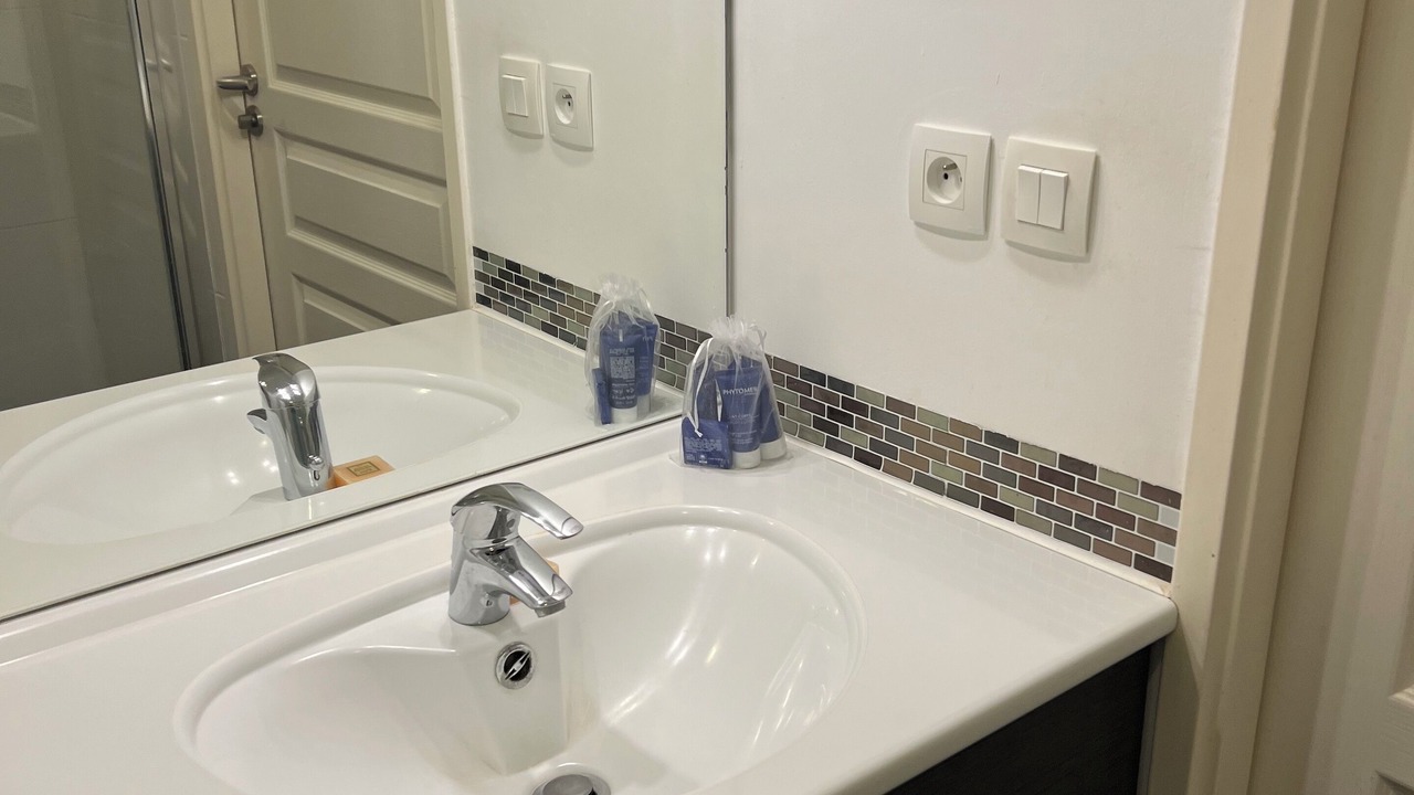 Photo of Bathroom in Roquefort-les-Pins