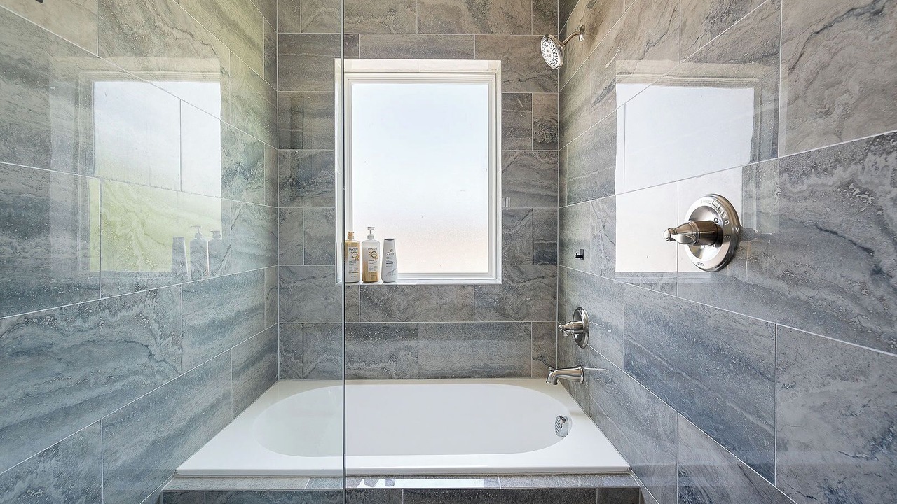 Photo of Bathroom in Oak Cliff