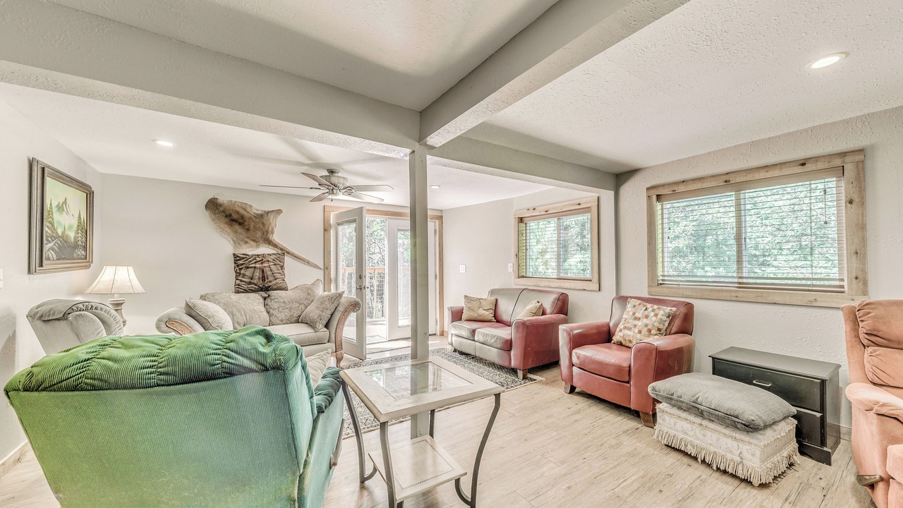 Photo of Livingroom in Cloudcroft