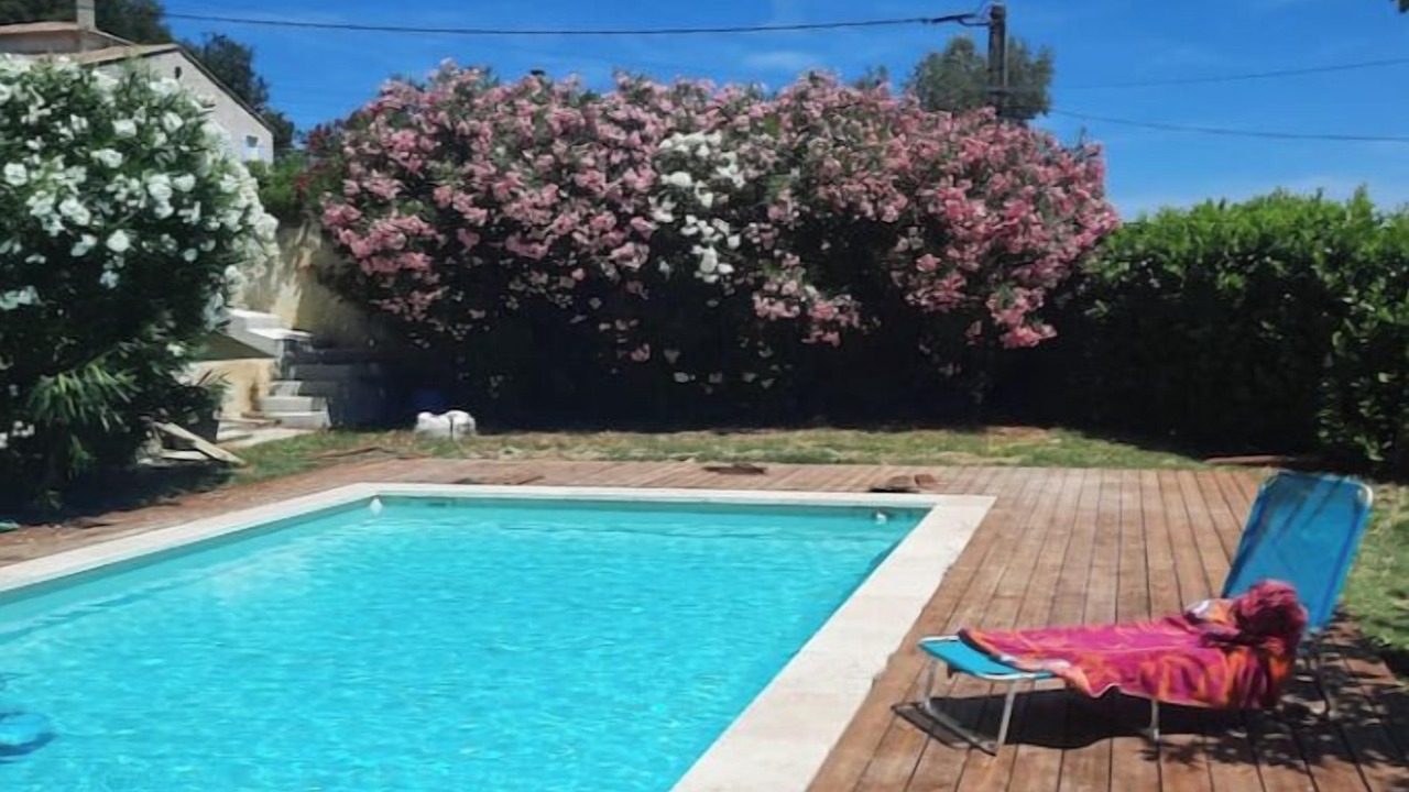 Photo of Outdoor in Saint-Julien-de-Peyrolas