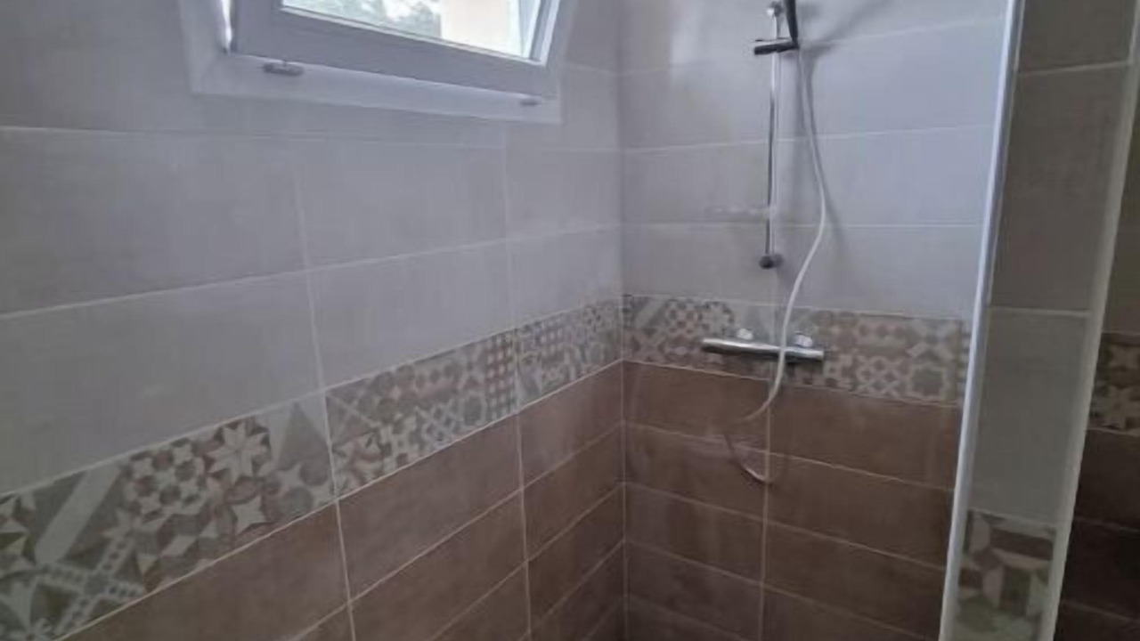 Photo of Bathroom in Saint-Julien-de-Peyrolas
