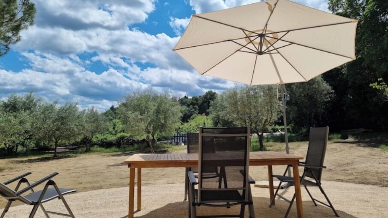 Photo of Outdoor in Saint-Julien-de-Peyrolas