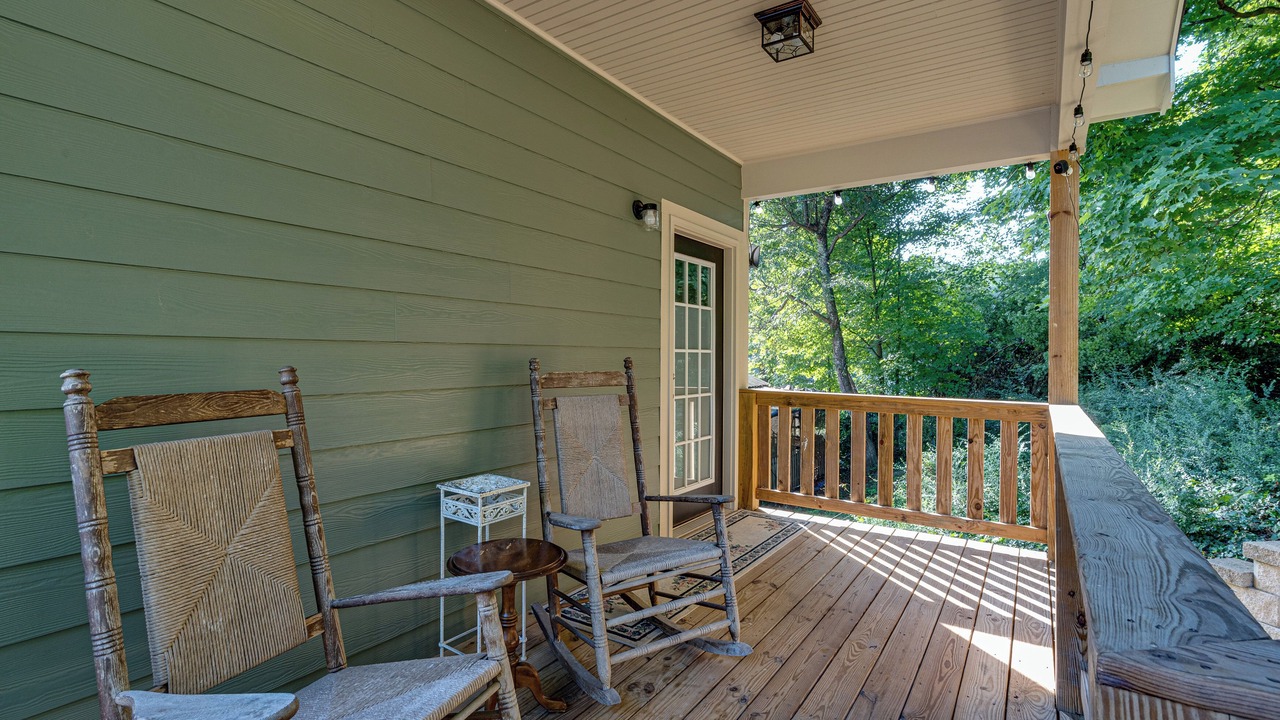 Photo of Patio Balcony in North Chattanooga