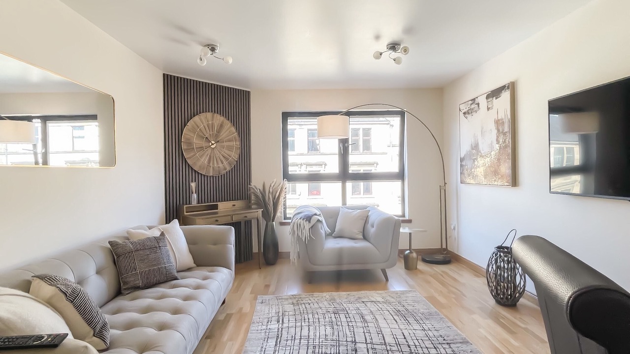 Photo of Livingroom in Glasgow Westend