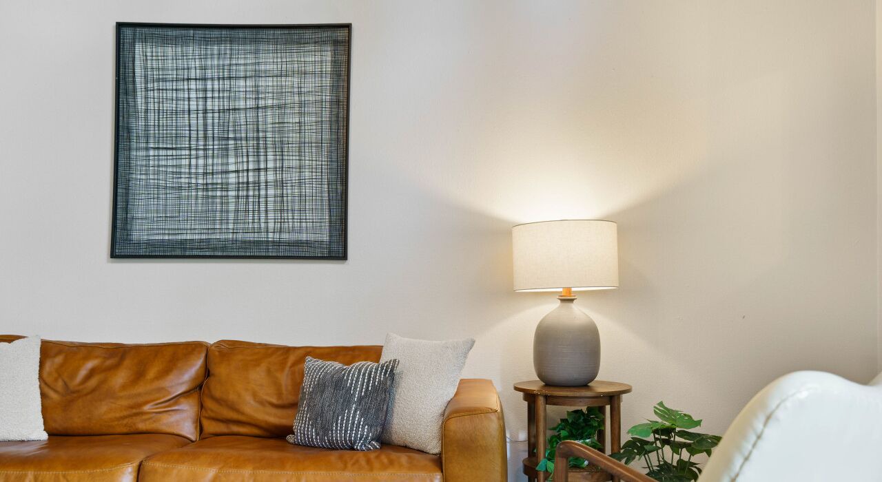 Photo of Livingroom in Highland Hills
