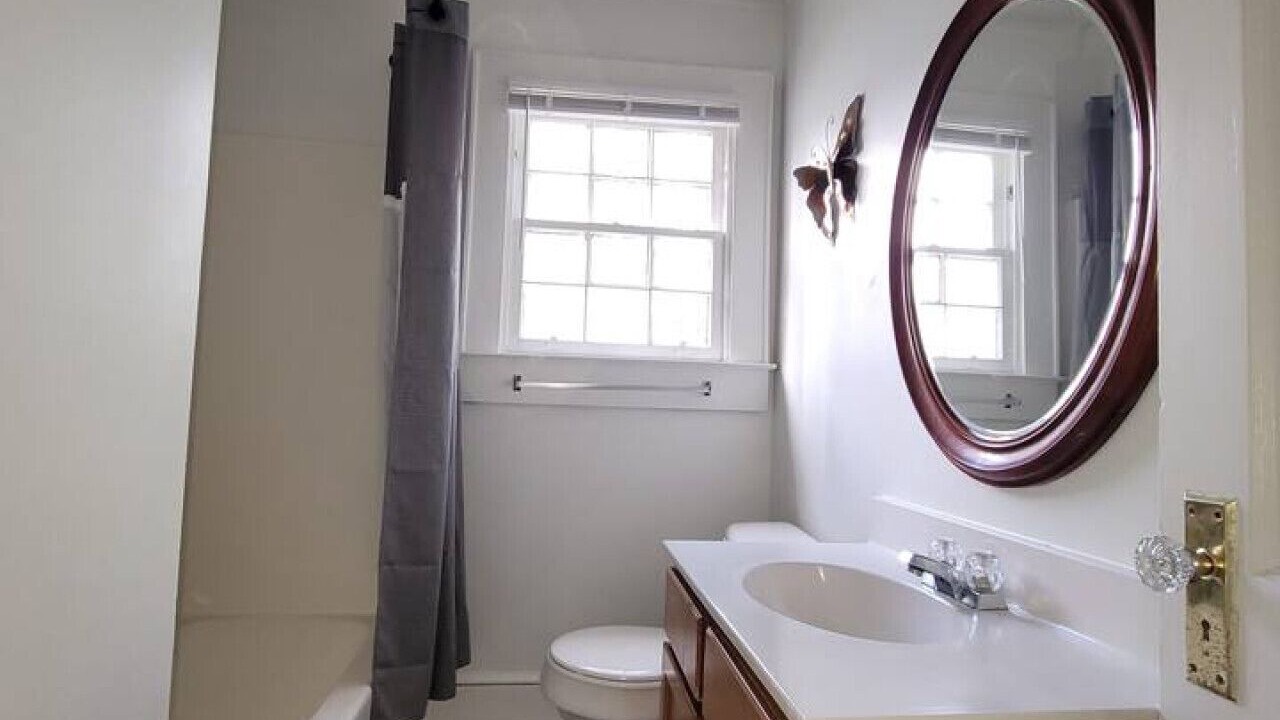 Photo of Bathroom in Home Park