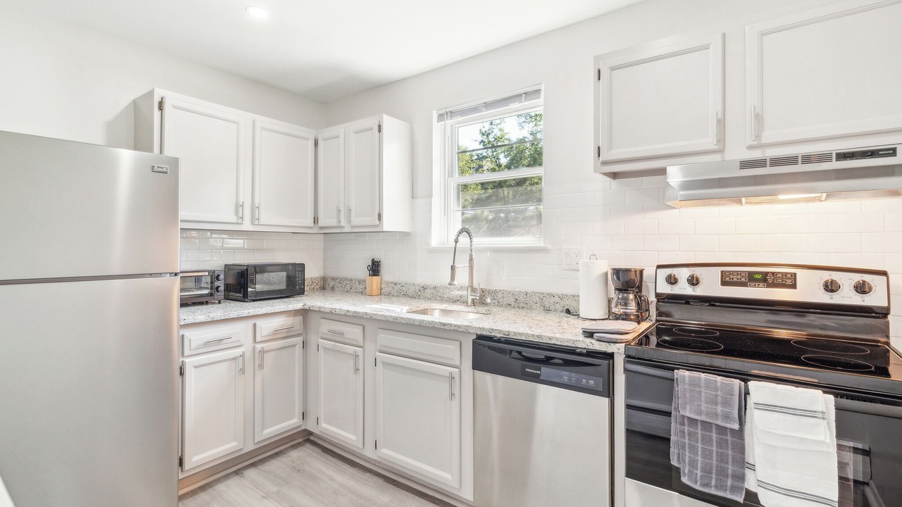 Photo of Kitchen in Newark