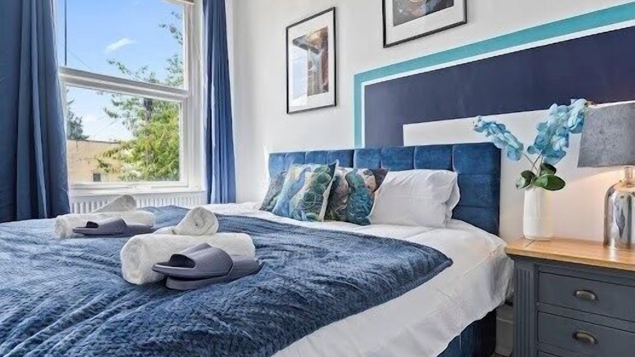 Photo of Bedroom in Saint Paul's