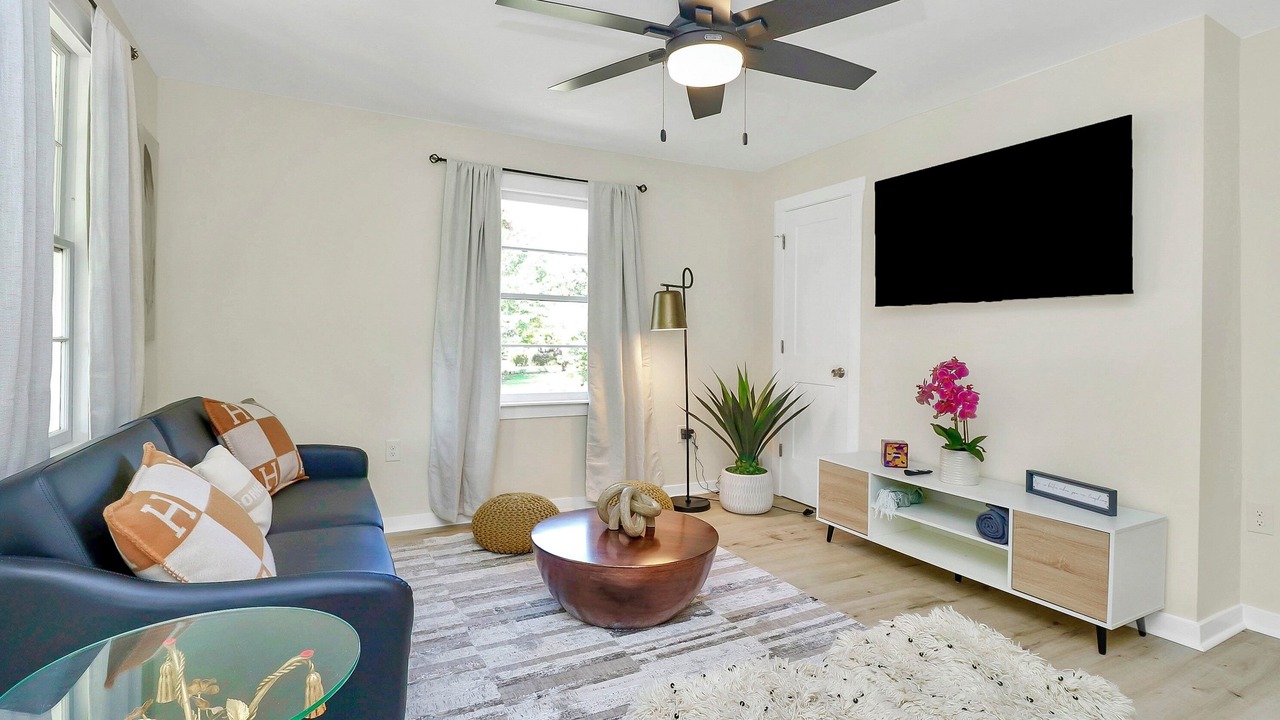 Photo of Livingroom in Cornelius