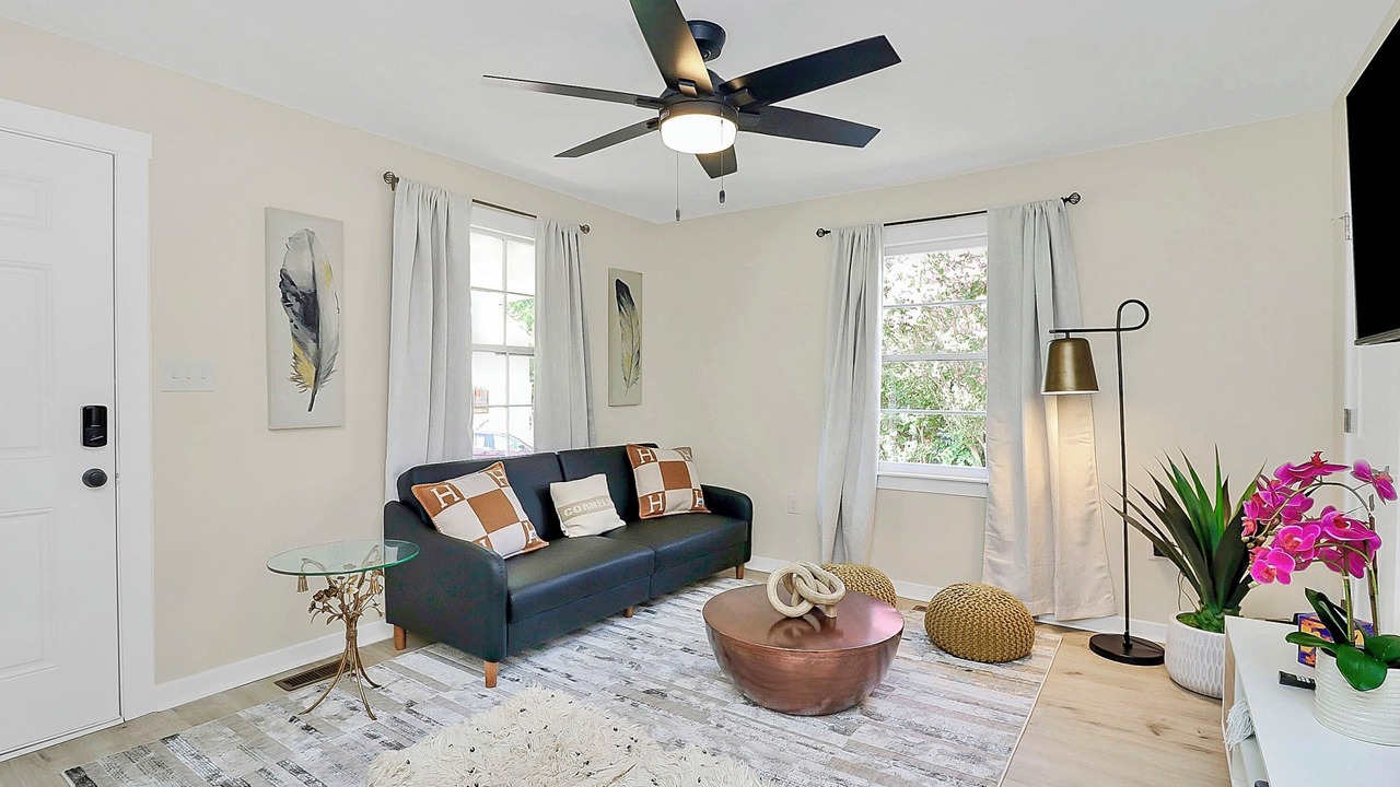 Photo of Livingroom in Cornelius